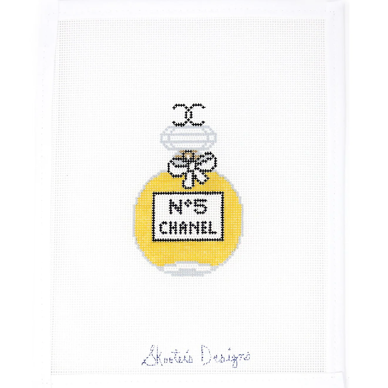 N°5 Perfume Ball